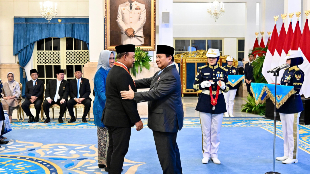 Kepala BGN Provinsi Lampung Dianugerahi Bintang Mahaputera Utama oleh Presiden Prabowo